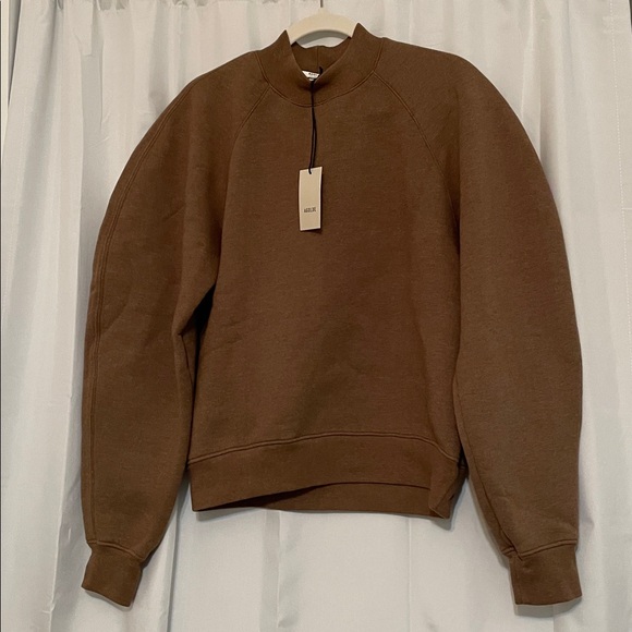 Agolde Tarron Mock Neck Turtle Neck Sweatshirt in Toffee Heather - Picture 6 of 7